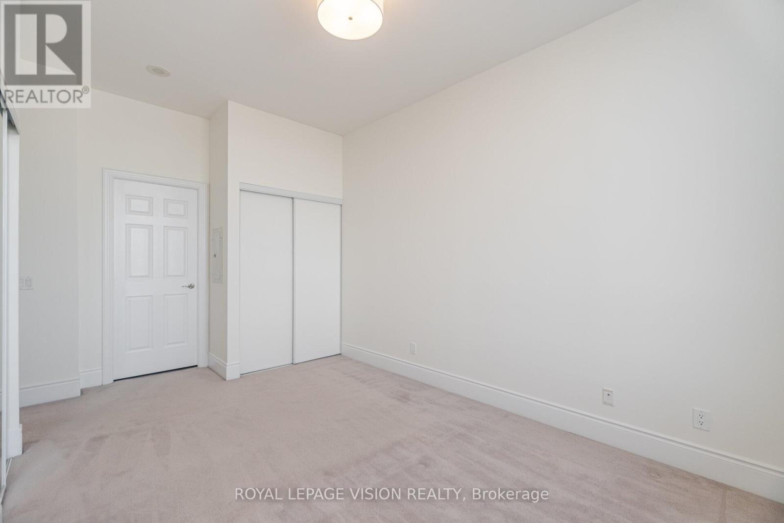 Ph20 - 5233 Dundas Street W, Toronto, Ontario  M9B 6M1 - Photo 21 - W12000021