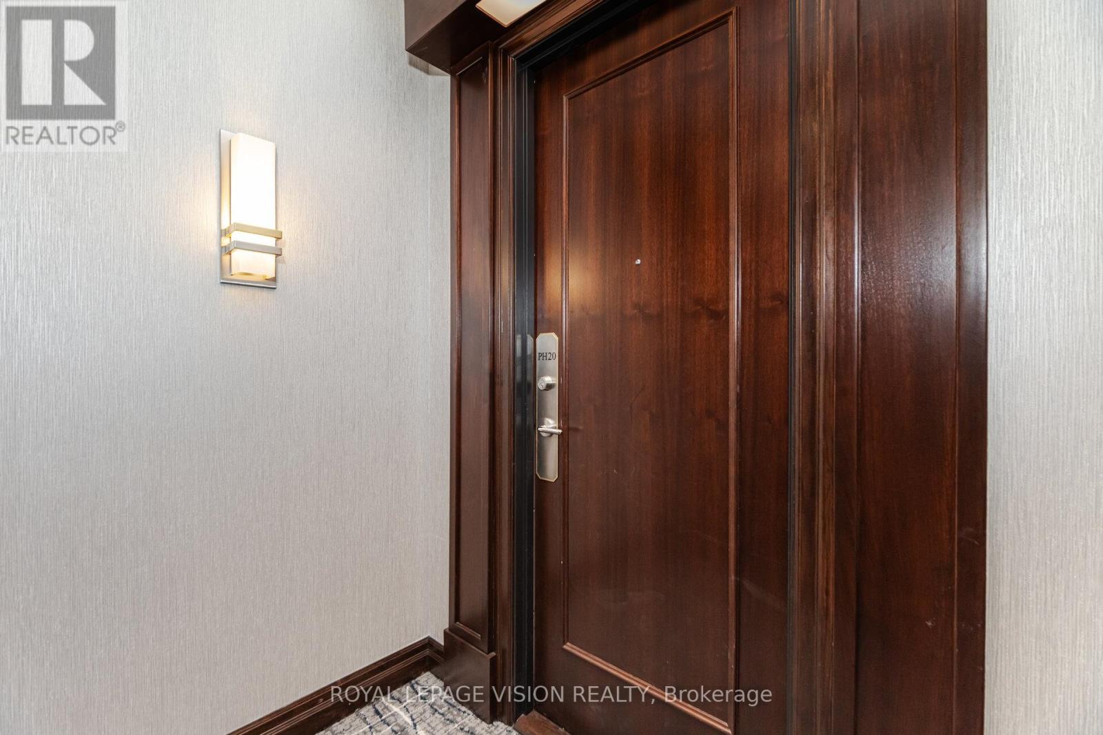 Ph20 - 5233 Dundas Street W, Toronto, Ontario  M9B 6M1 - Photo 7 - W12000021