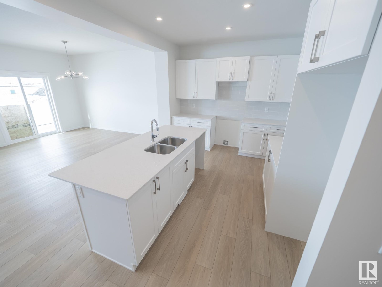 17367 3 St Nw, Edmonton, Alberta  T5Y 4G7 - Photo 9 - E4423861