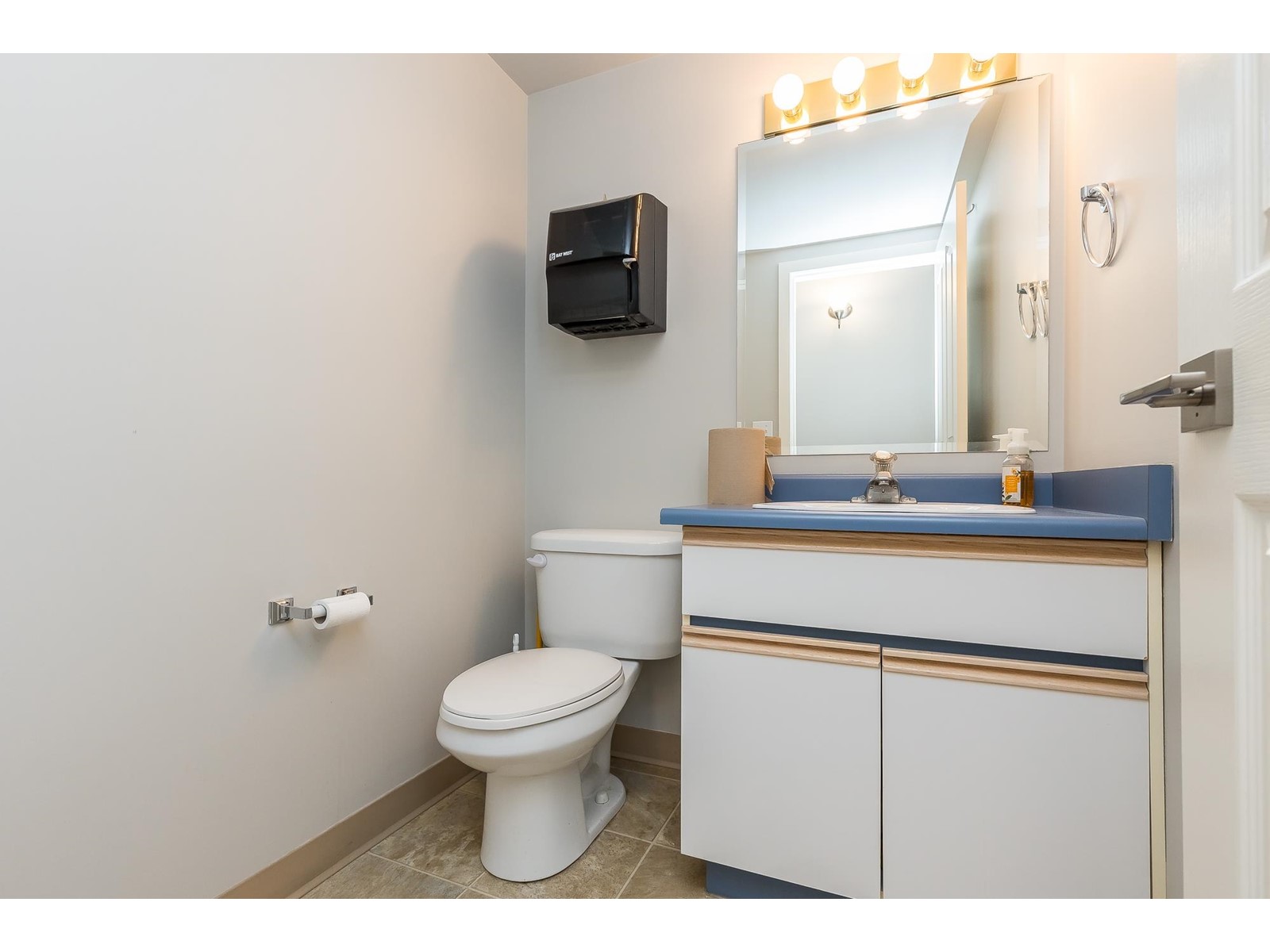 2469 Pauline Street, Abbotsford, British Columbia  V2S 3A1 - Photo 36 - C8067165