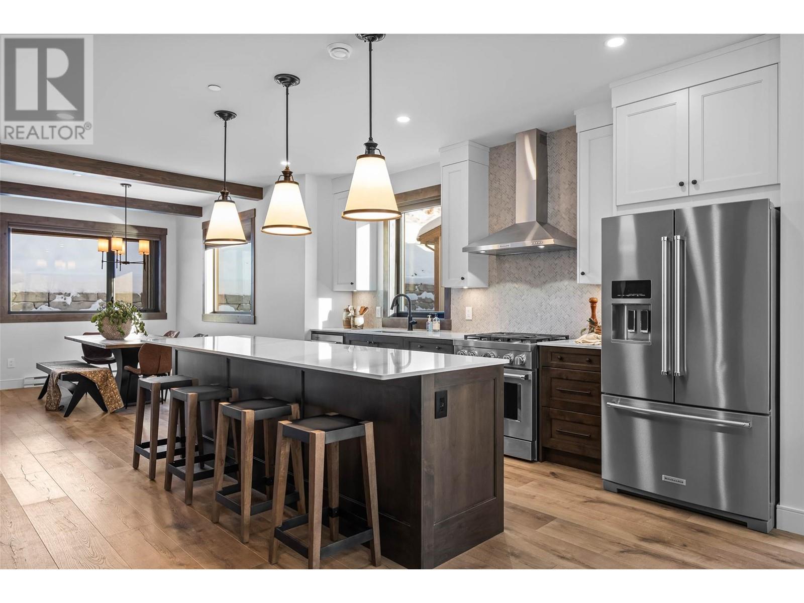 Property at 7000 MCGILLIVRAY LAKE Drive Unit# 10 image 5
