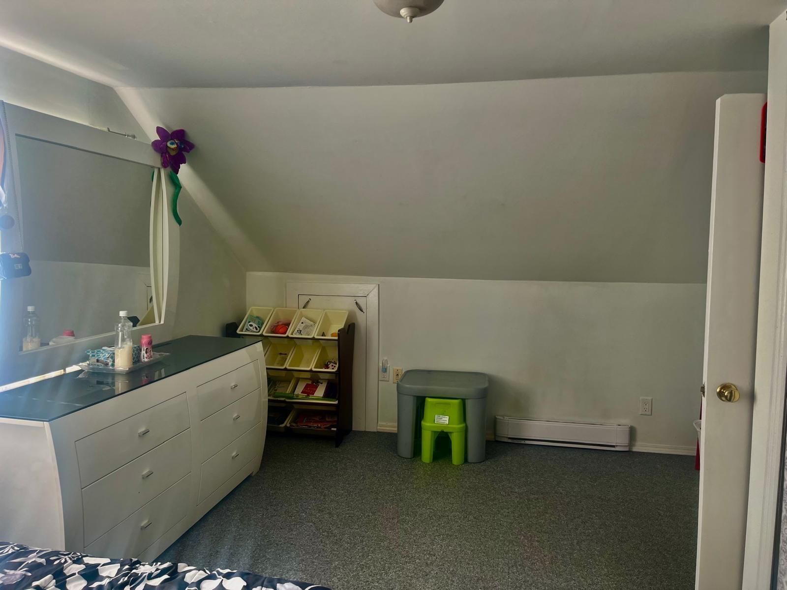 12930 115b Avenue, Surrey, British Columbia  V3R 2S2 - Photo 11 - R2972657