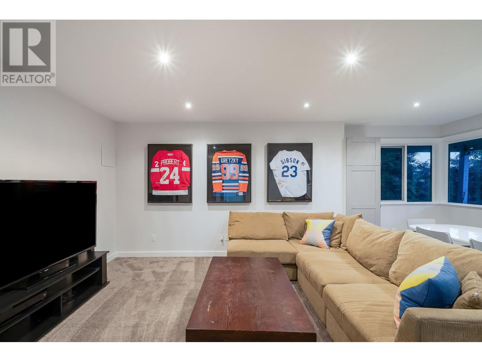 3714 Southridge Place, West Vancouver, British Columbia  V7V 3H8 - Photo 33 - R2955644