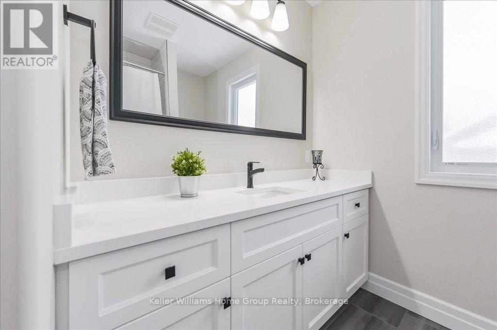 574 James Street, Centre Wellington, Ontario  N1M 2J1 - Photo 22 - X12000103