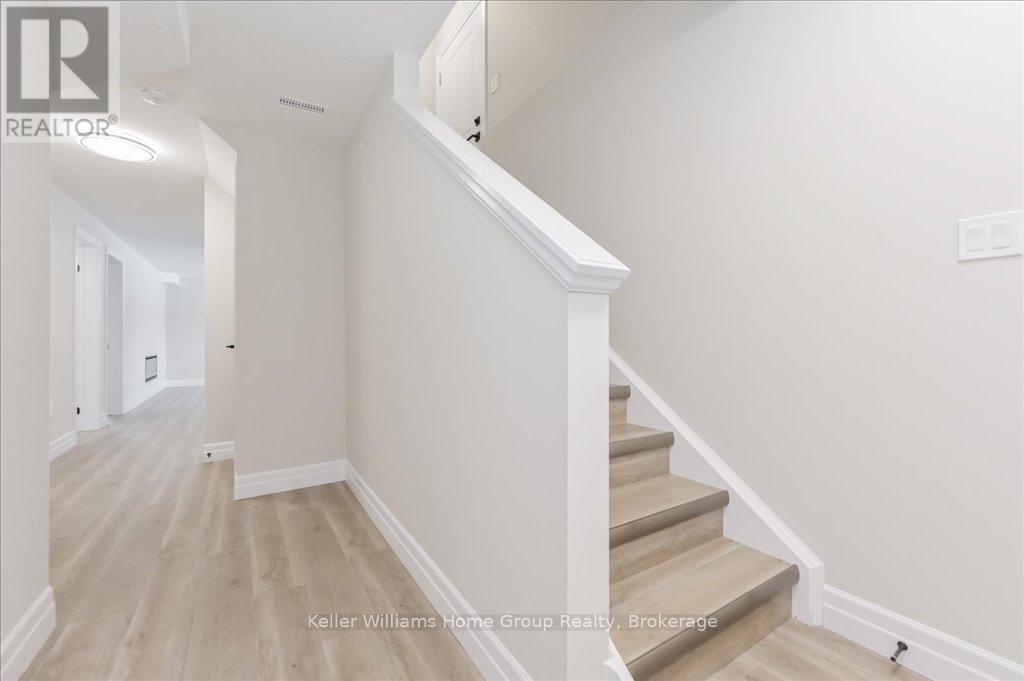 574 James Street, Centre Wellington, Ontario  N1M 2J1 - Photo 33 - X12000103