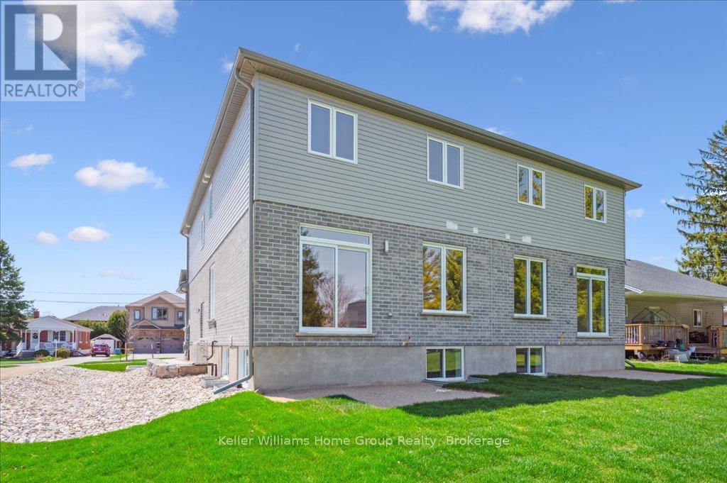 574 James Street, Centre Wellington, Ontario  N1M 2J1 - Photo 44 - X12000103