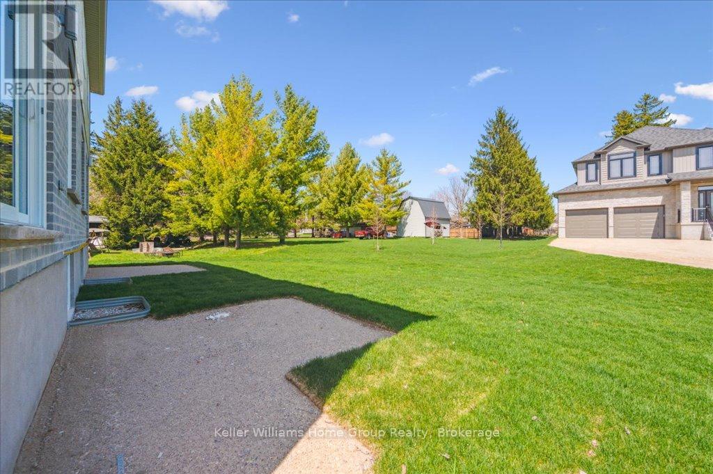 574 James Street, Centre Wellington, Ontario  N1M 2J1 - Photo 46 - X12000103