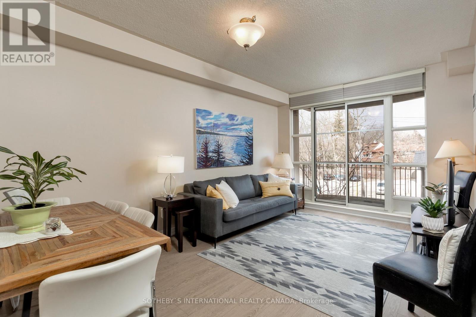 Property at 207 - 3085 BLOOR STREET W image 4