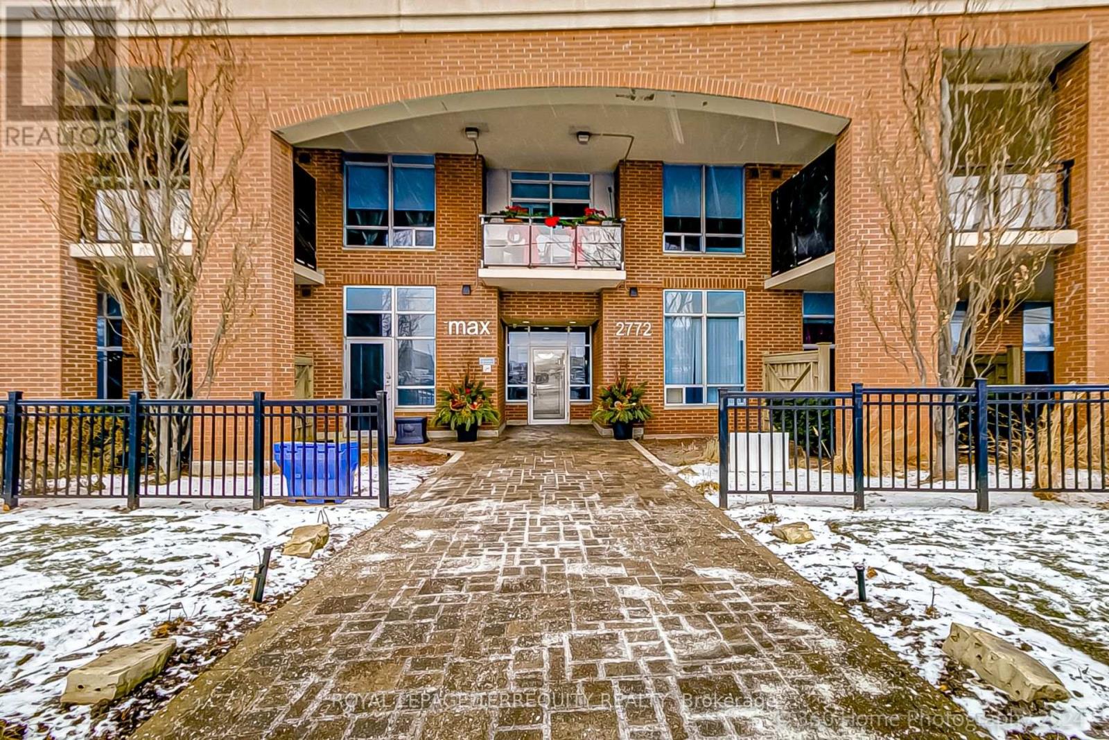 Property at 101 - 2772 KEELE STREET image 2