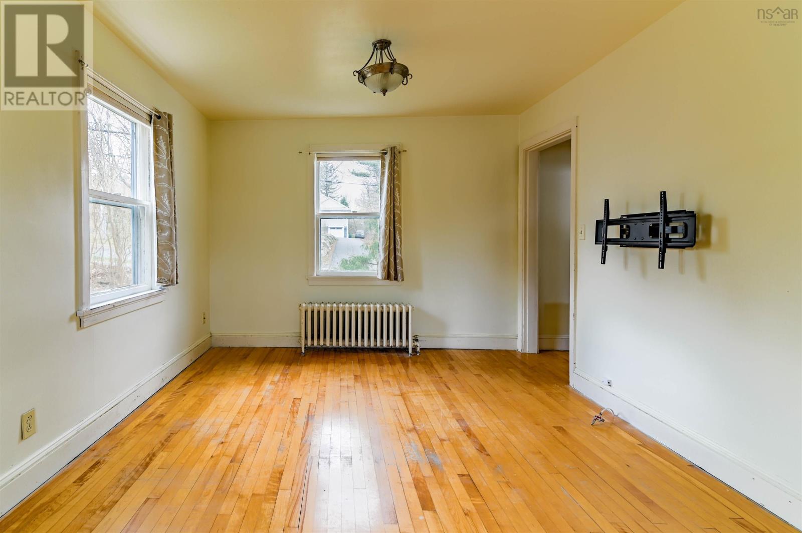 23 Chestnut Avenue, Wolfville, Nova Scotia  B4P 1V7 - Photo 9 - 202503130