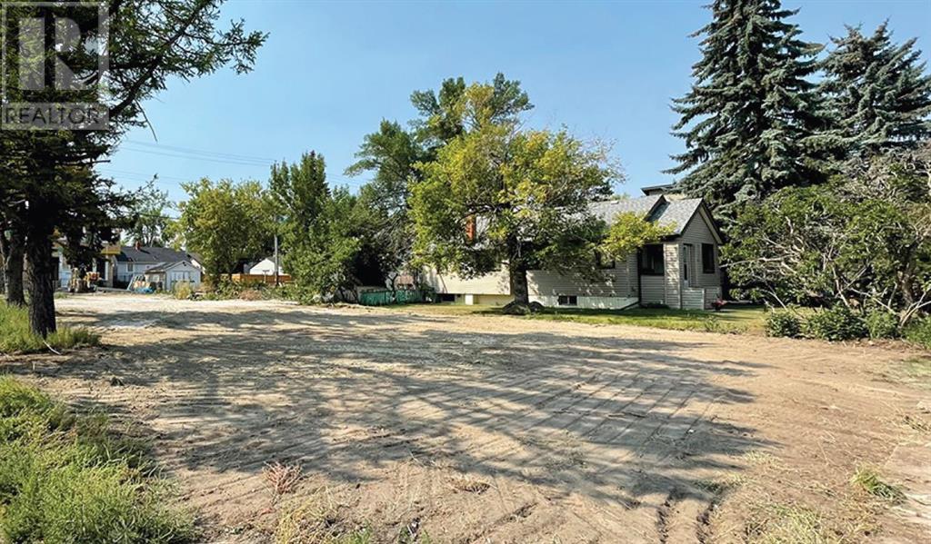 1601 Bowness Road Nw, Calgary, Alberta  T2N 3K1 - Photo 2 - A2199166