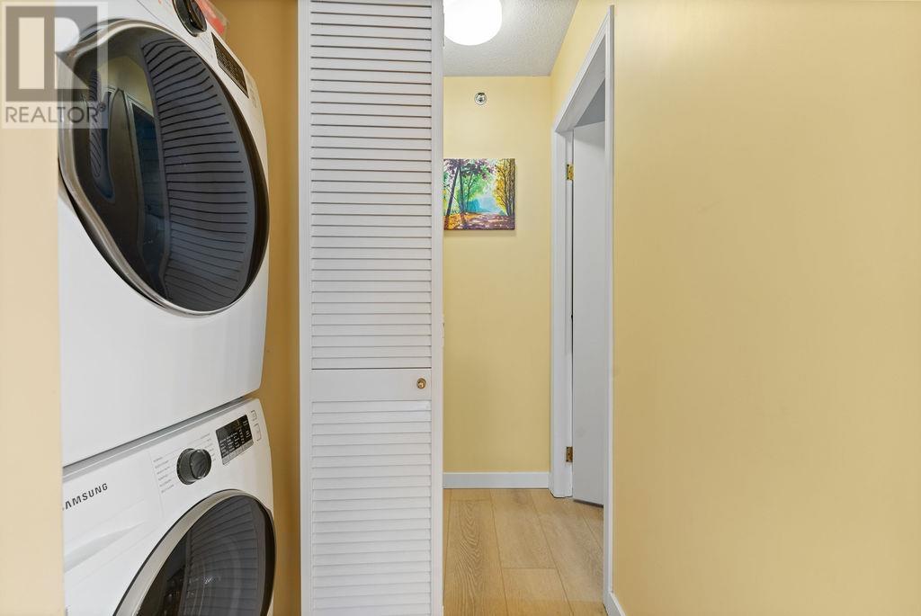 404 238 Alvin Narod Mews, Vancouver, British Columbia  V6B 5Z3 - Photo 25 - R2973238