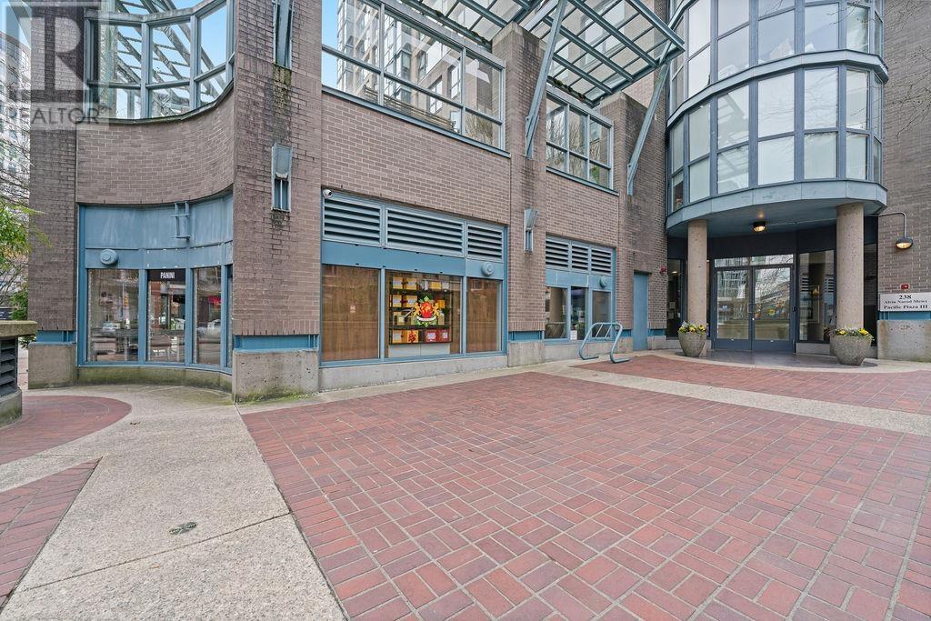 404 238 Alvin Narod Mews, Vancouver, British Columbia  V6B 5Z3 - Photo 31 - R2973238