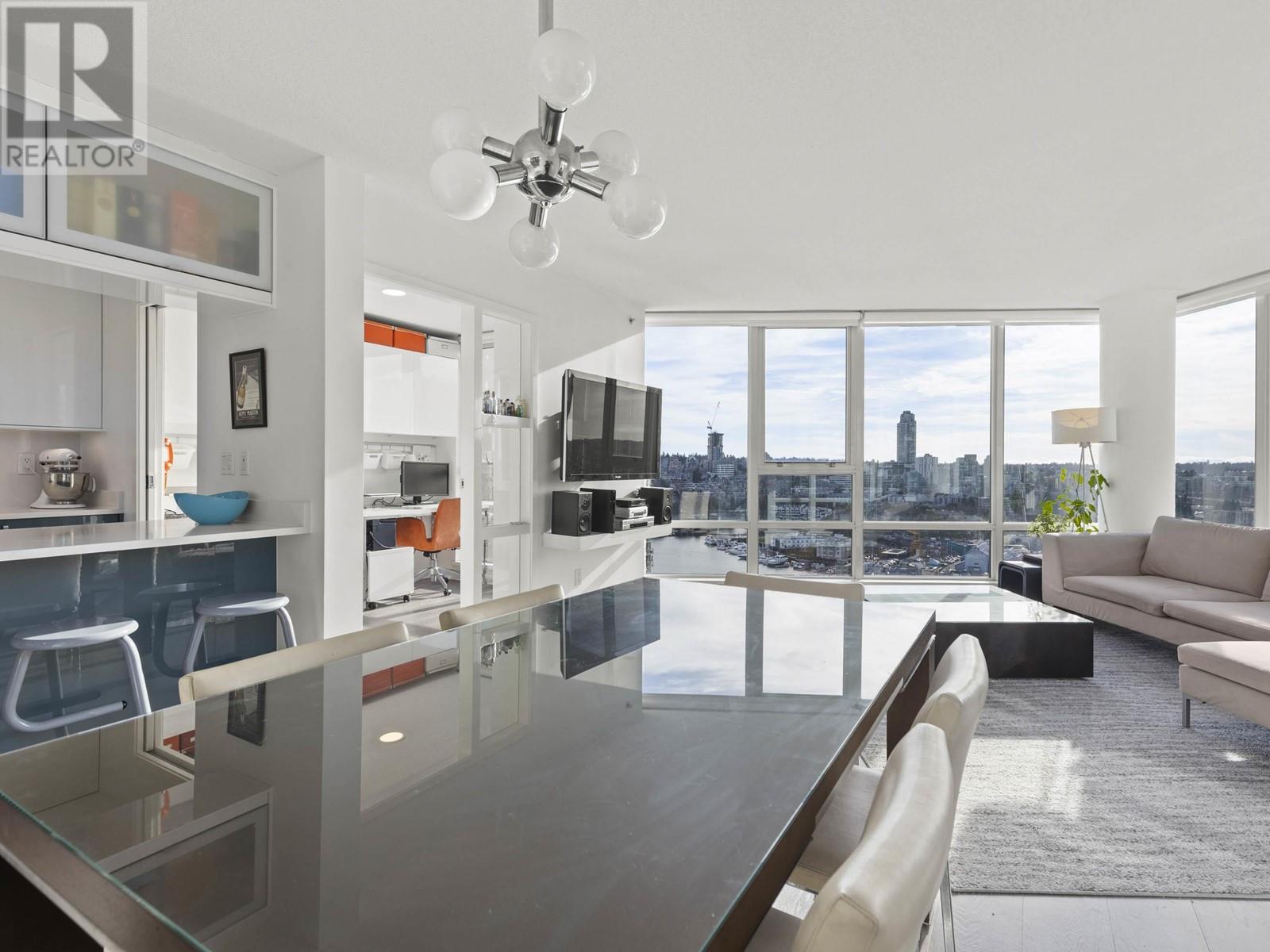 Listing Picture 12 of 40 : 2303 1438 RICHARDS STREET, Vancouver / 溫哥華 - 魯藝地產 Yvonne Lu Group - MLS Medallion Club Member