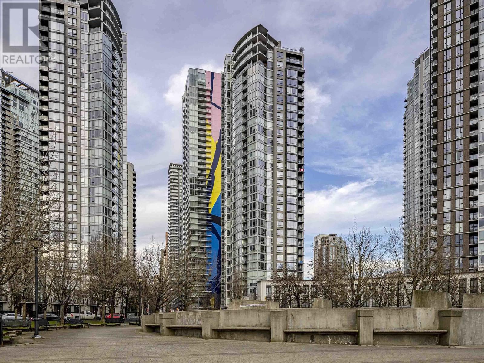 Listing Picture 39 of 40 : 2303 1438 RICHARDS STREET, Vancouver / 溫哥華 - 魯藝地產 Yvonne Lu Group - MLS Medallion Club Member