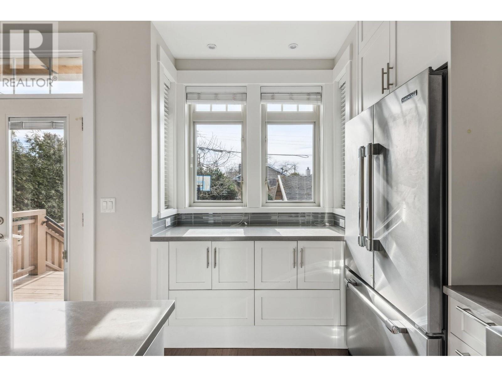 2806 W 7th Avenue, Vancouver, British Columbia  V6K 1Z6 - Photo 13 - R2973296