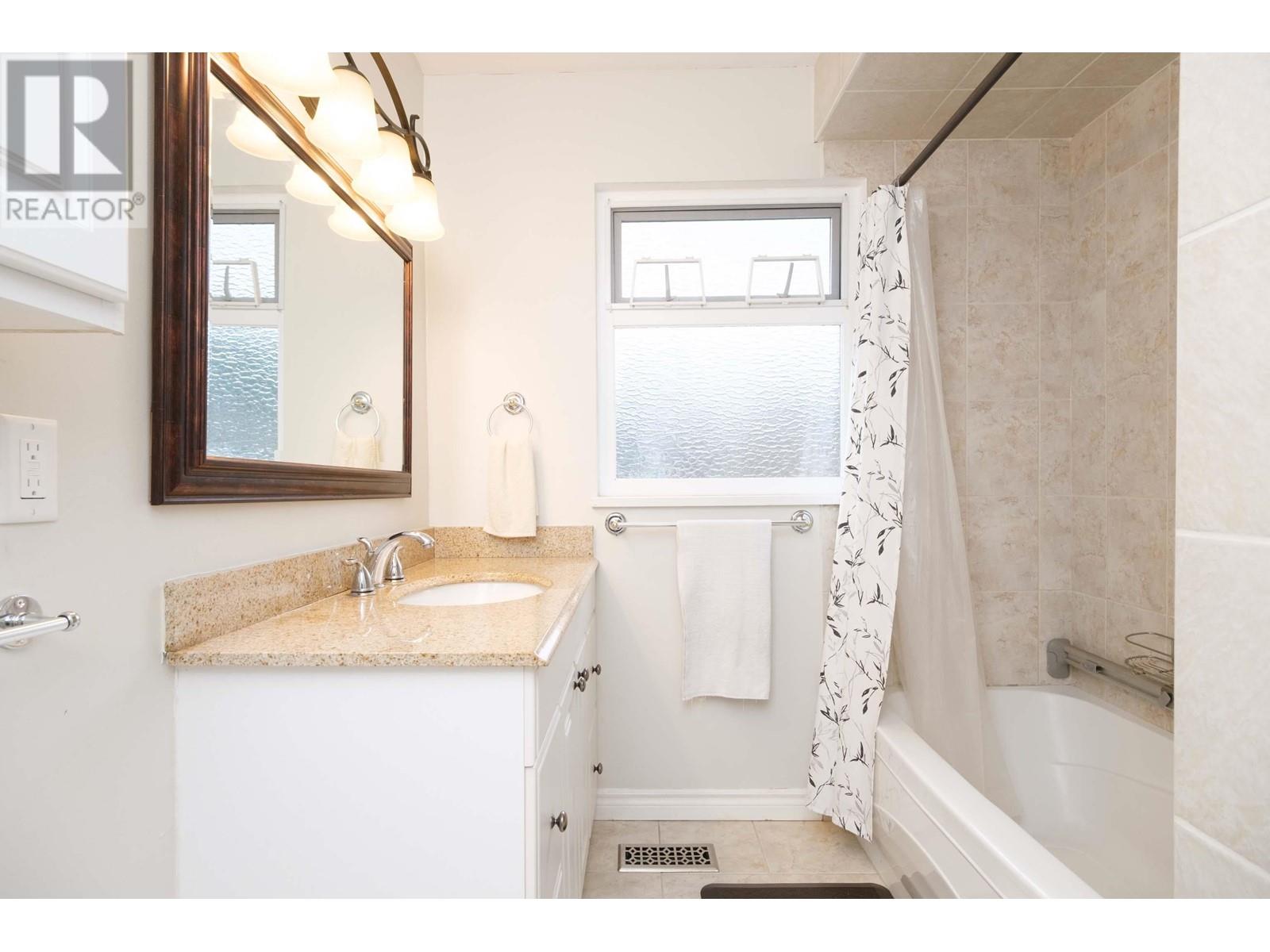 899 Old Lillooet Road, North Vancouver, British Columbia  V7J 2H6 - Photo 25 - R2973298