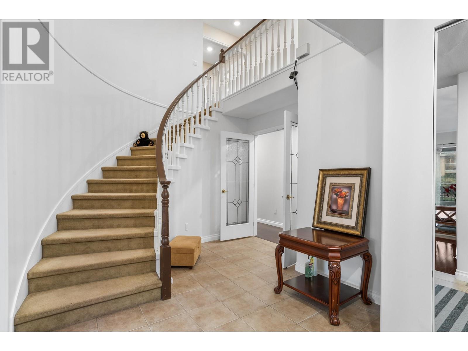 Property at 12 788 CITADEL DRIVE image 4