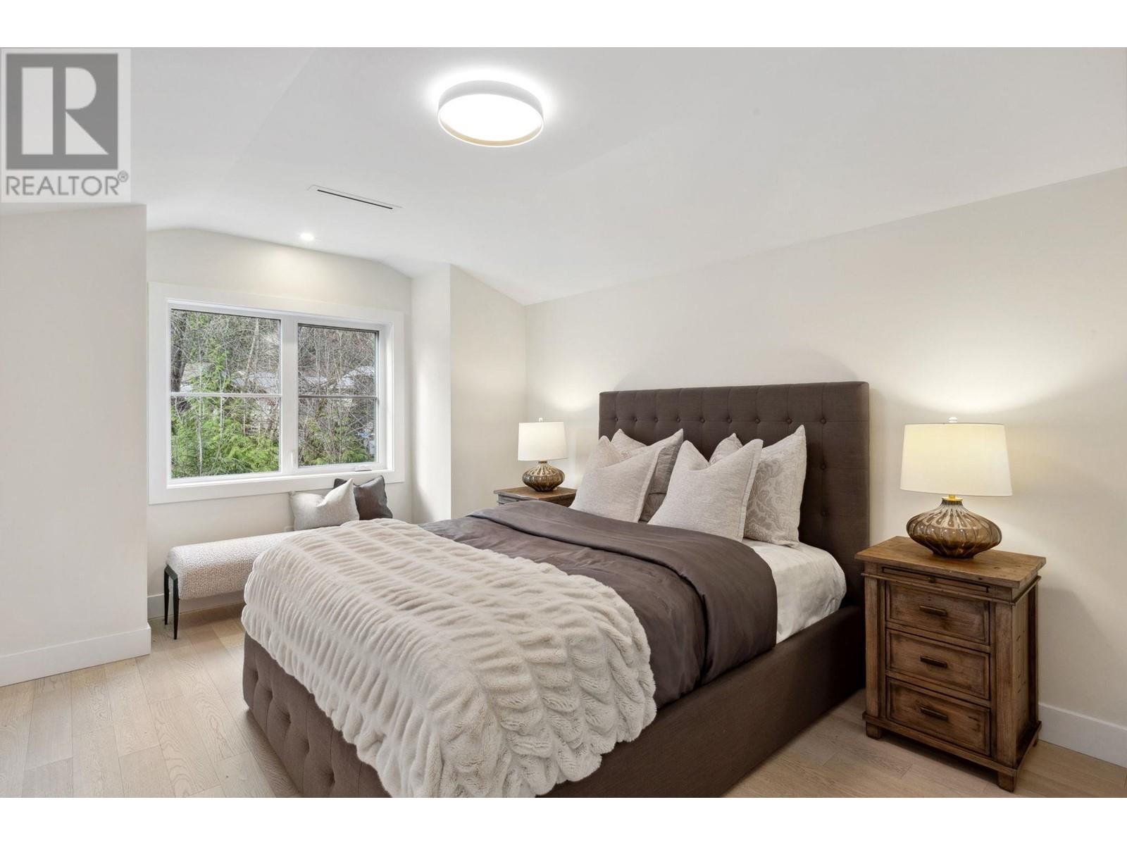 3533 Anne Macdonald Way, North Vancouver, British Columbia  V7G 2S7 - Photo 28 - R2973243