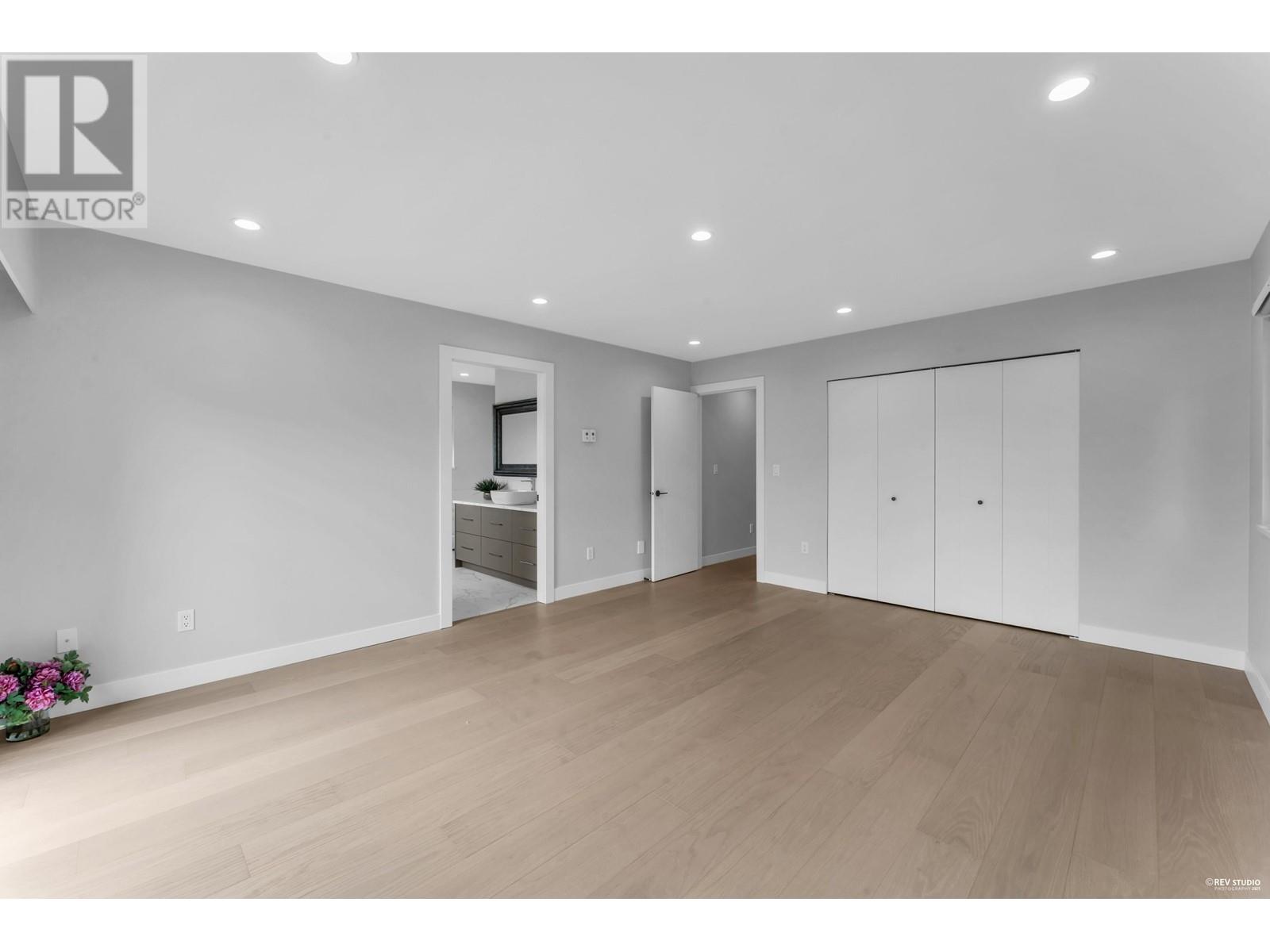 2052 W 44th Avenue, Vancouver, British Columbia  V6M 2E9 - Photo 26 - R2973258