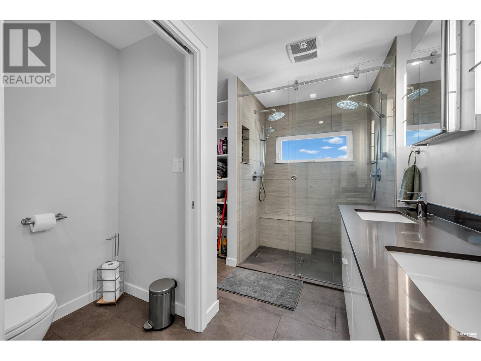 1346 Lansdowne Drive, Coquitlam, British Columbia  V3E 1K6 - Photo 20 - R2973259