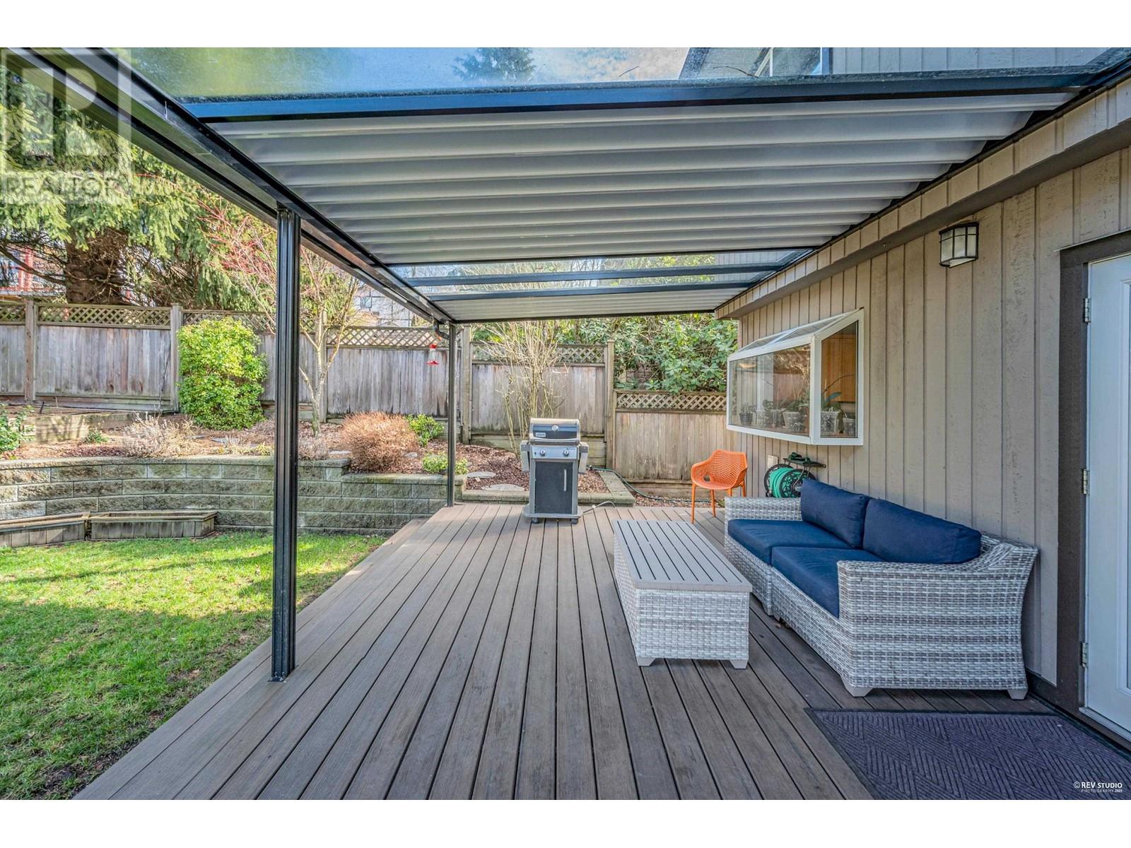 1346 Lansdowne Drive, Coquitlam, British Columbia  V3E 1K6 - Photo 35 - R2973259