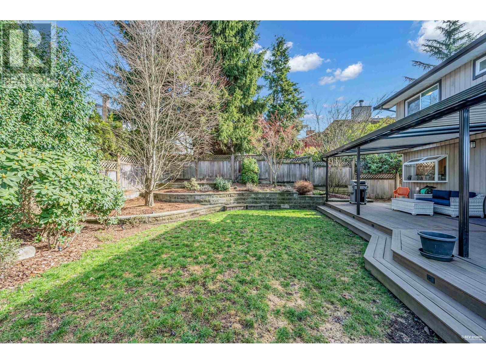 1346 Lansdowne Drive, Coquitlam, British Columbia  V3E 1K6 - Photo 38 - R2973259