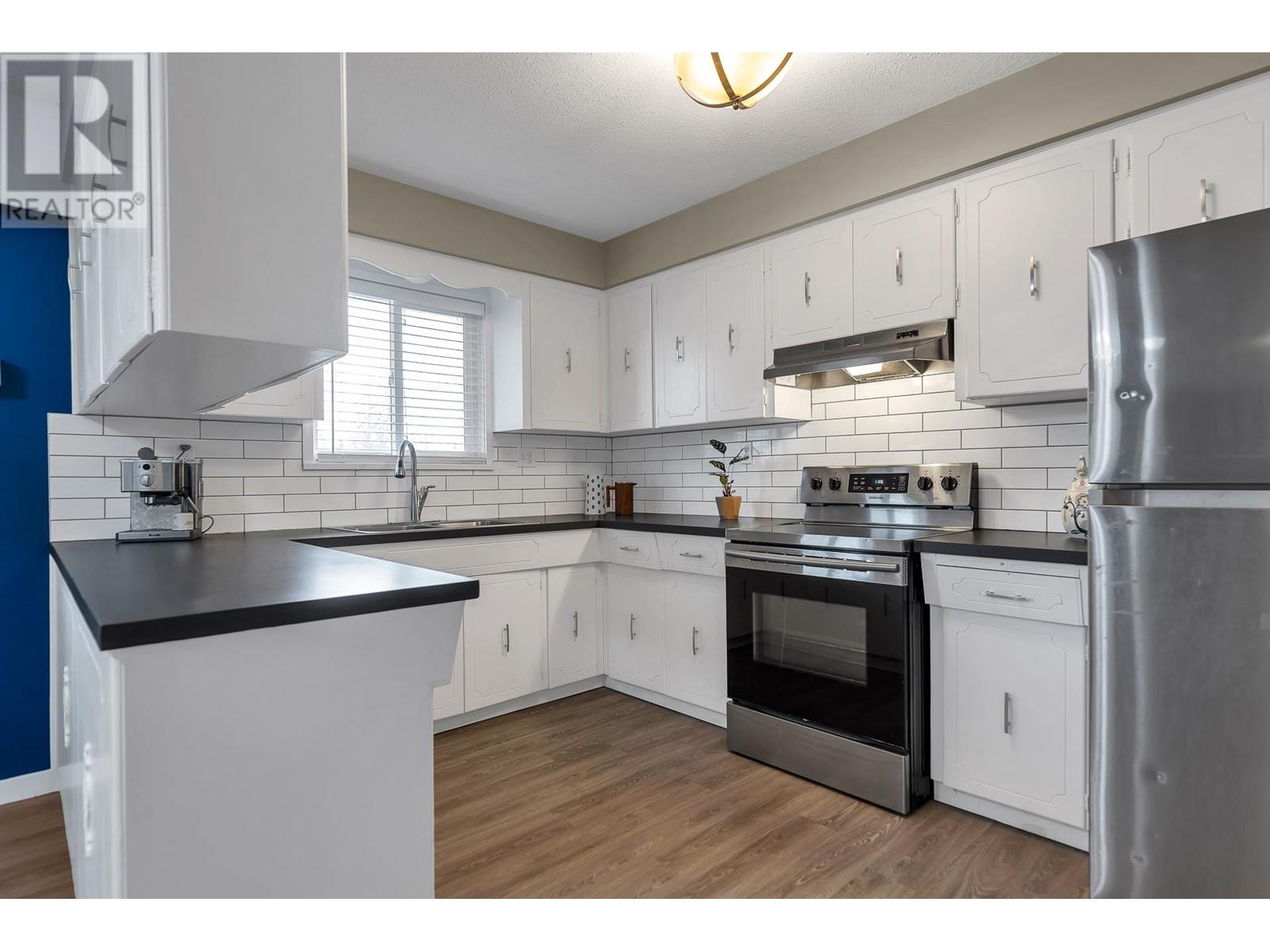 11348 Melville Street, Maple Ridge, British Columbia  V2X 1P6 - Photo 14 - R2973264