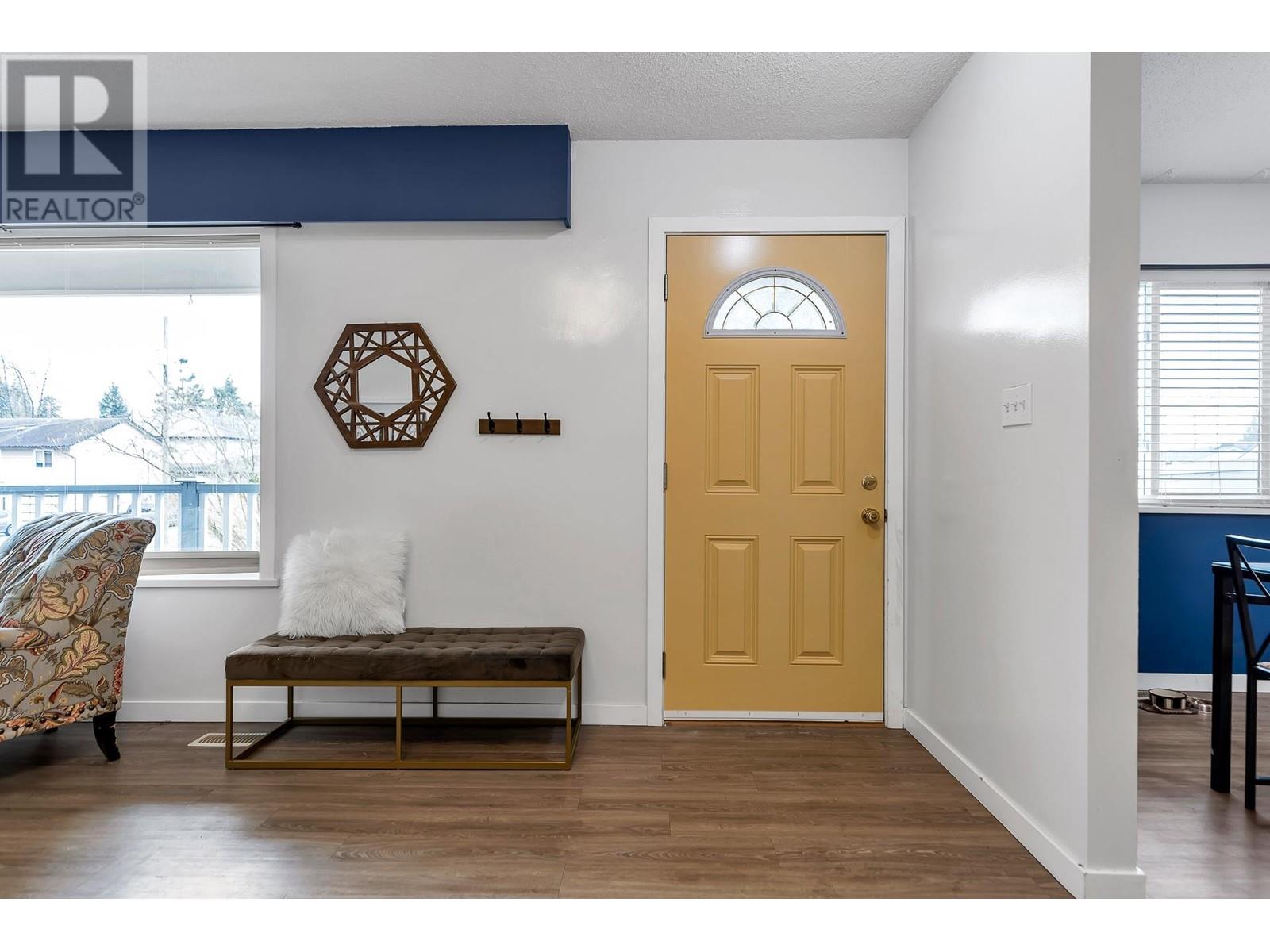 Property at 11348 MELVILLE STREET image 3