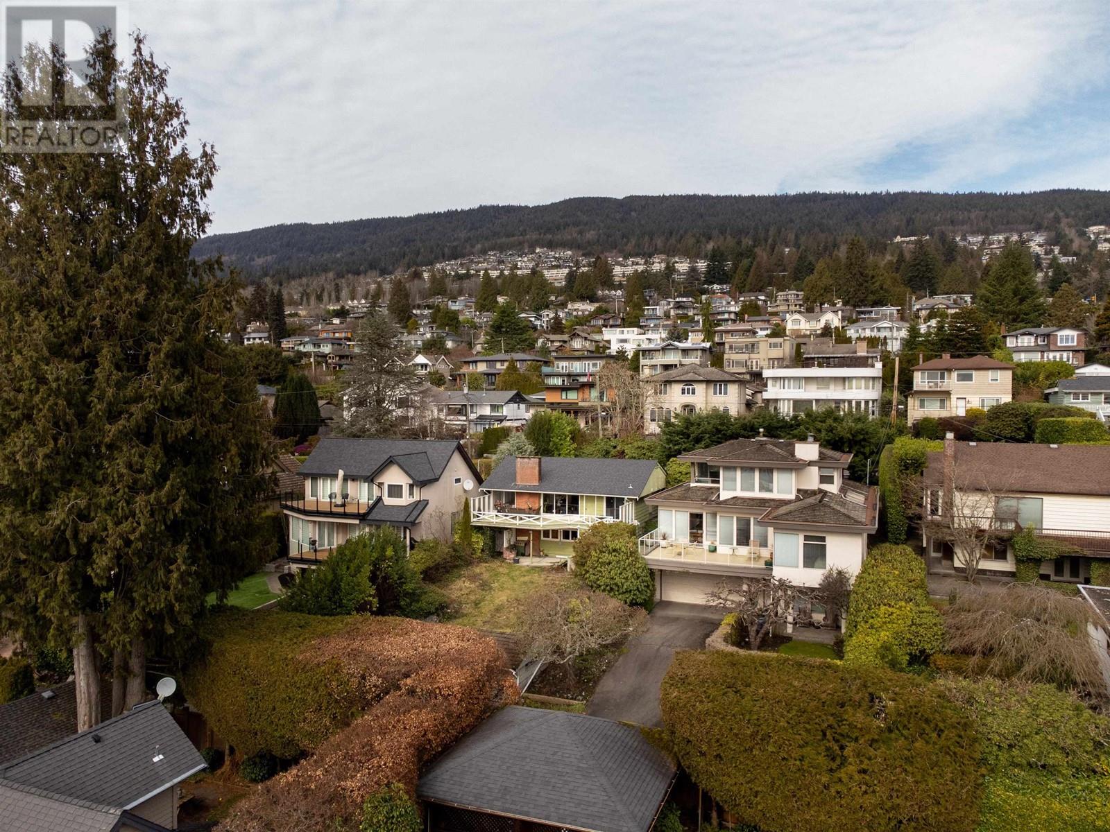 2150 Nelson Avenue, West Vancouver, British Columbia  V7V 2P7 - Photo 16 - R2973300