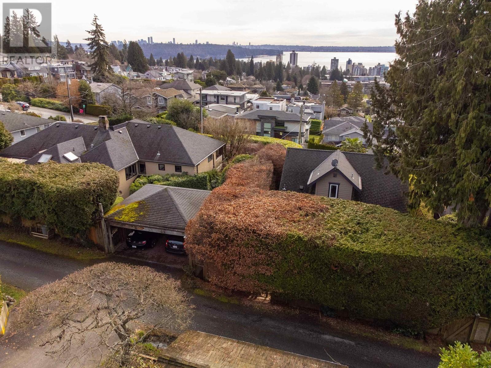 2150 Nelson Avenue, West Vancouver, British Columbia  V7V 2P7 - Photo 17 - R2973300