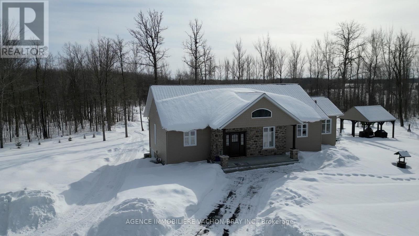 18668 Concession 2 Road, North Glengarry, Ontario  K0C 1B0 - Photo 2 - X12000227