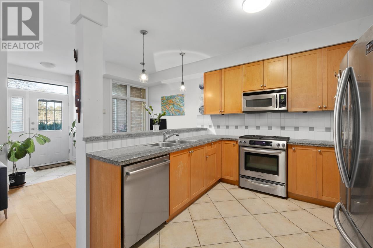 Listing Picture 14 of 38 : 117 4280 MONCTON STREET, Richmond / 烈治文 - 魯藝地產 Yvonne Lu Group - MLS Medallion Club Member