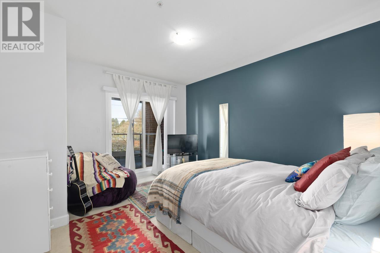 Listing Picture 18 of 38 : 117 4280 MONCTON STREET, Richmond / 烈治文 - 魯藝地產 Yvonne Lu Group - MLS Medallion Club Member