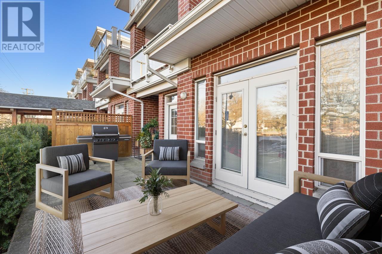 Listing Picture 2 of 38 : 117 4280 MONCTON STREET, Richmond / 烈治文 - 魯藝地產 Yvonne Lu Group - MLS Medallion Club Member