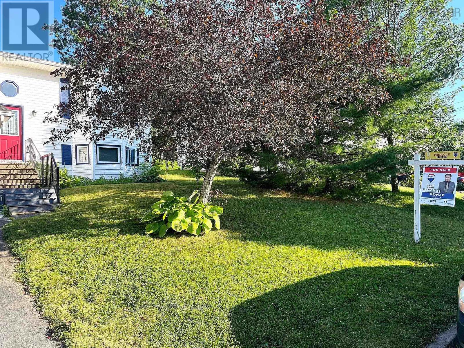 31 Yerevan Drive, Lower Sackville, Nova Scotia  B4C 4A9 - Photo 3 - 202504092