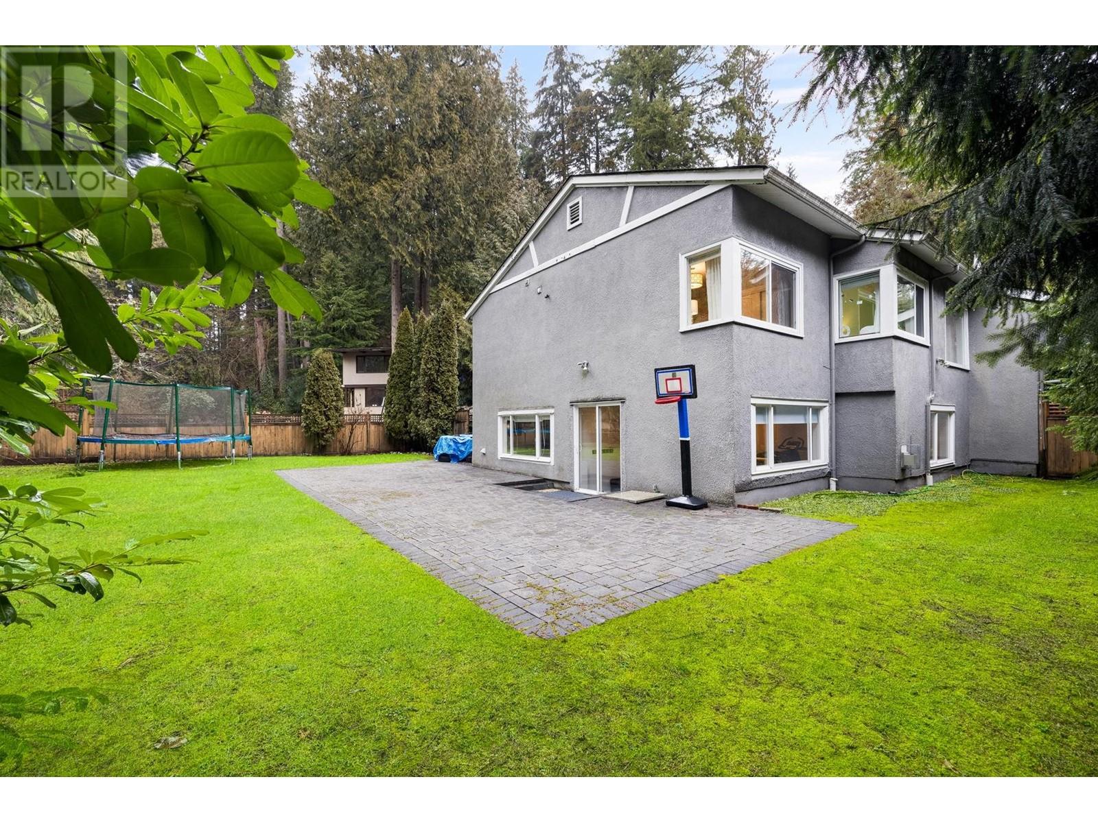 4233 Capilano Road, North Vancouver, British Columbia  V7R 4J6 - Photo 1 - R2969714