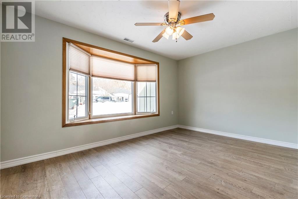 Property at 25 SZOLLOSY Circle image 3