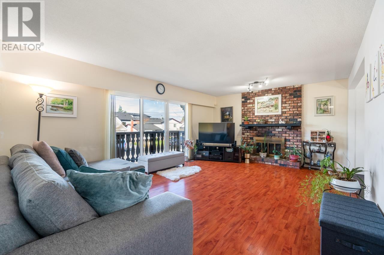 10880 Bonavista Gate, Richmond, British Columbia  V7E 4K3 - Photo 2 - R2972760