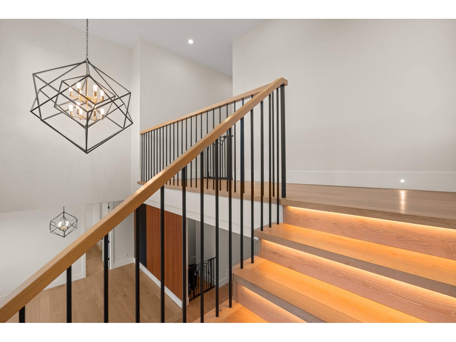 1267 160a Street, Surrey, British Columbia  V4A 7T7 - Photo 18 - R2973286