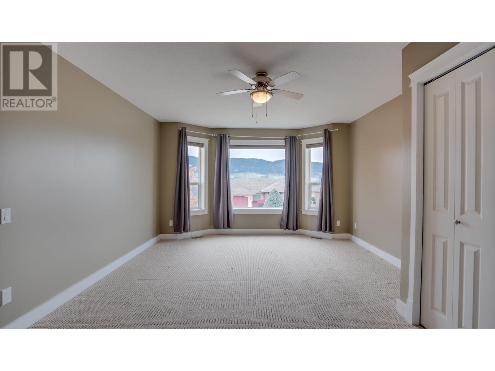 7104 Lakeridge Drive, Vernon, British Columbia  V1H 1P3 - Photo 10 - 10337418