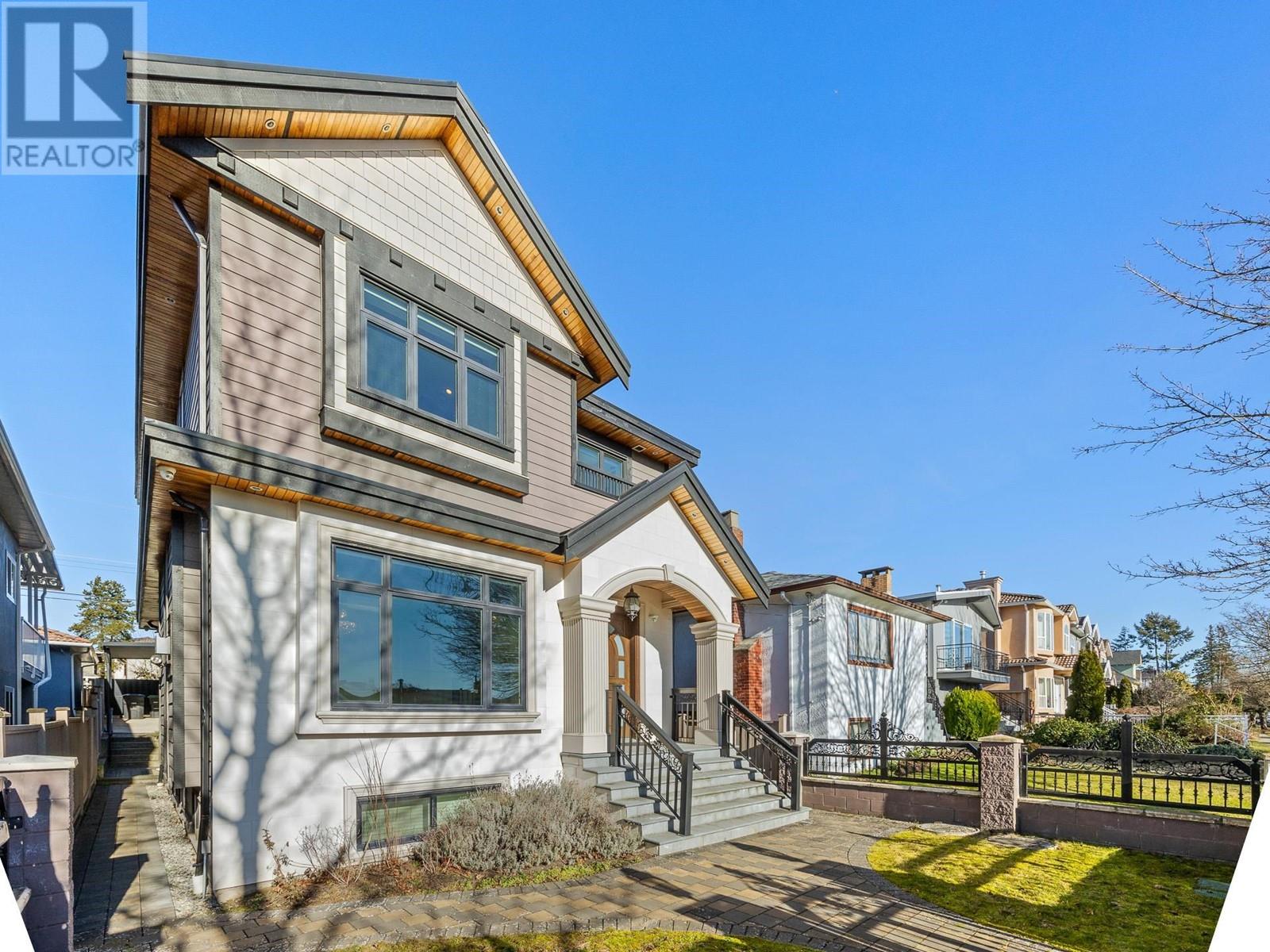 Listing Picture 3 of 37 : 273 E 58TH AVENUE, Vancouver / 溫哥華 - 魯藝地產 Yvonne Lu Group - MLS Medallion Club Member