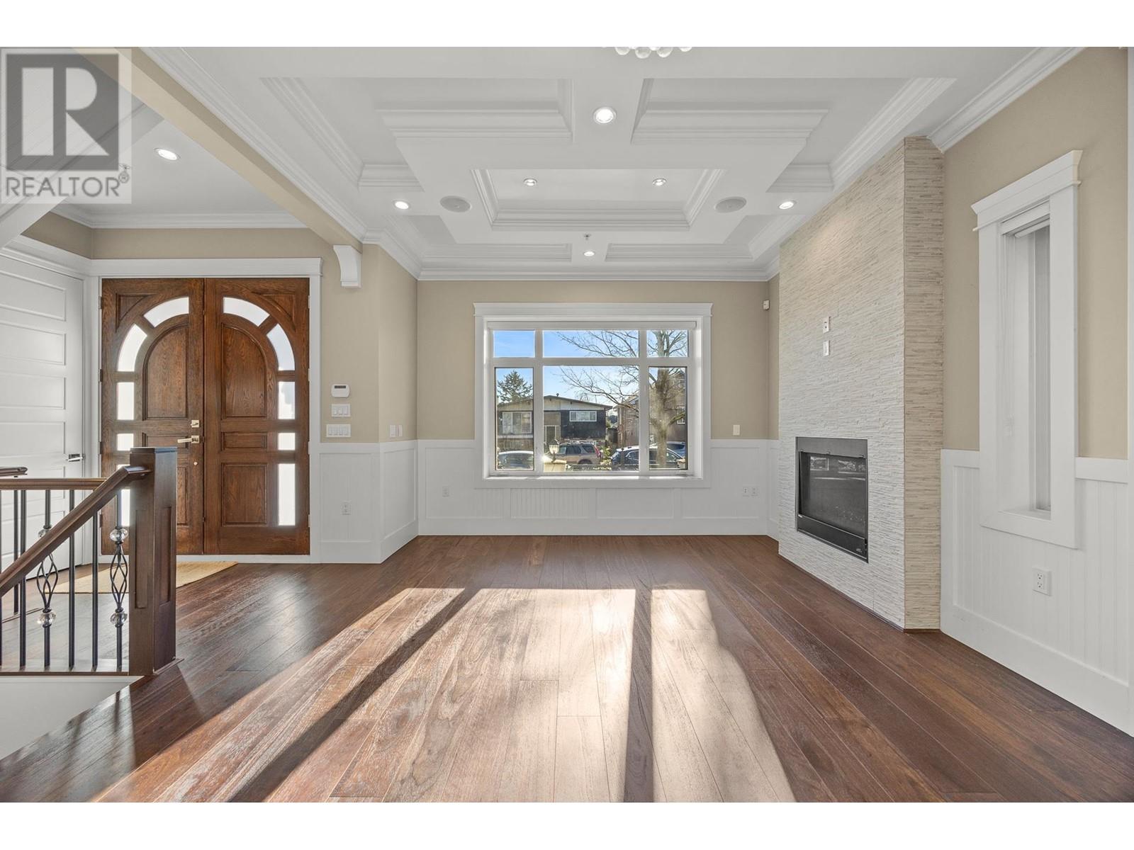 Listing Picture 7 of 37 : 273 E 58TH AVENUE, Vancouver / 溫哥華 - 魯藝地產 Yvonne Lu Group - MLS Medallion Club Member