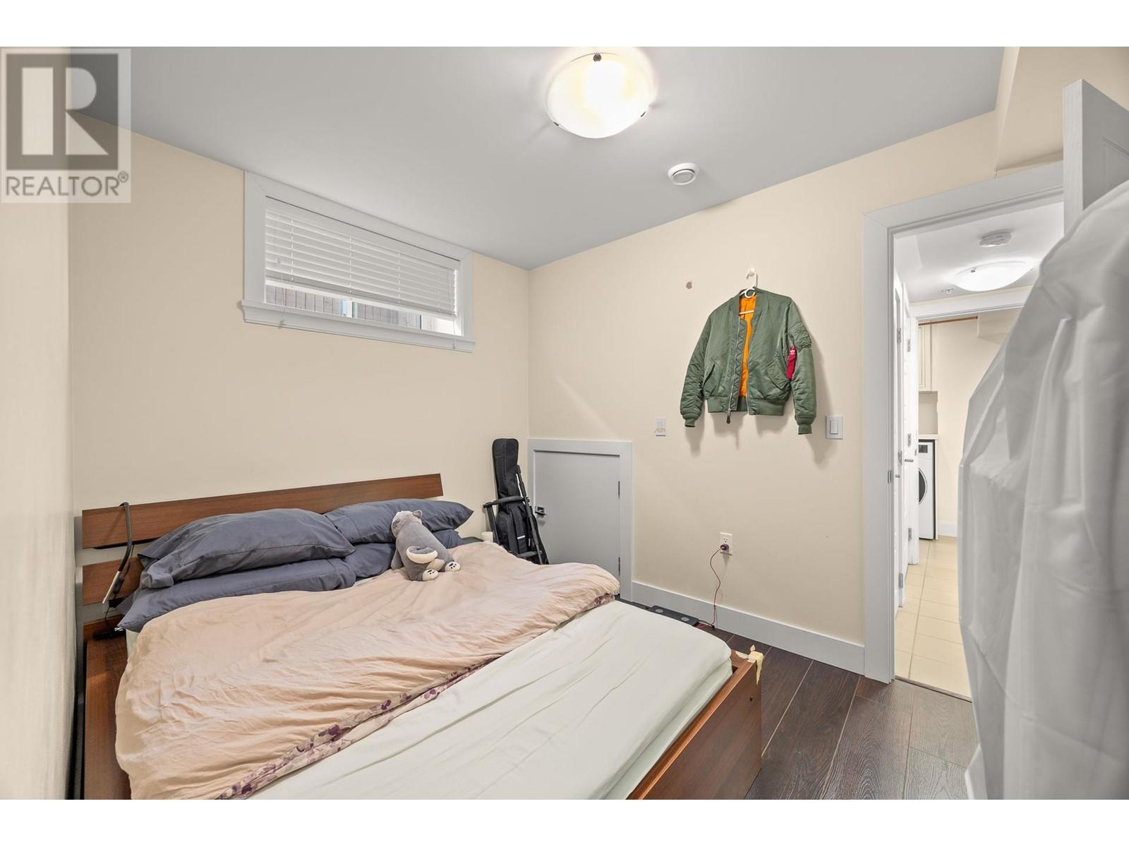 Listing Picture 24 of 37 : 273 E 58TH AVENUE, Vancouver / 溫哥華 - 魯藝地產 Yvonne Lu Group - MLS Medallion Club Member