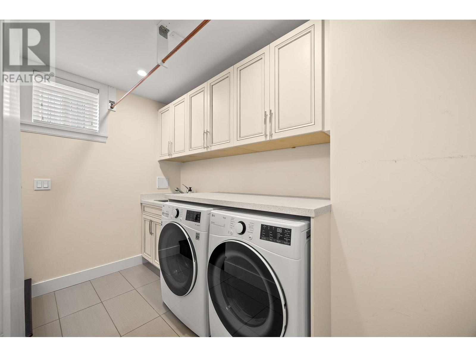 Listing Picture 17 of 37 : 273 E 58TH AVENUE, Vancouver / 溫哥華 - 魯藝地產 Yvonne Lu Group - MLS Medallion Club Member