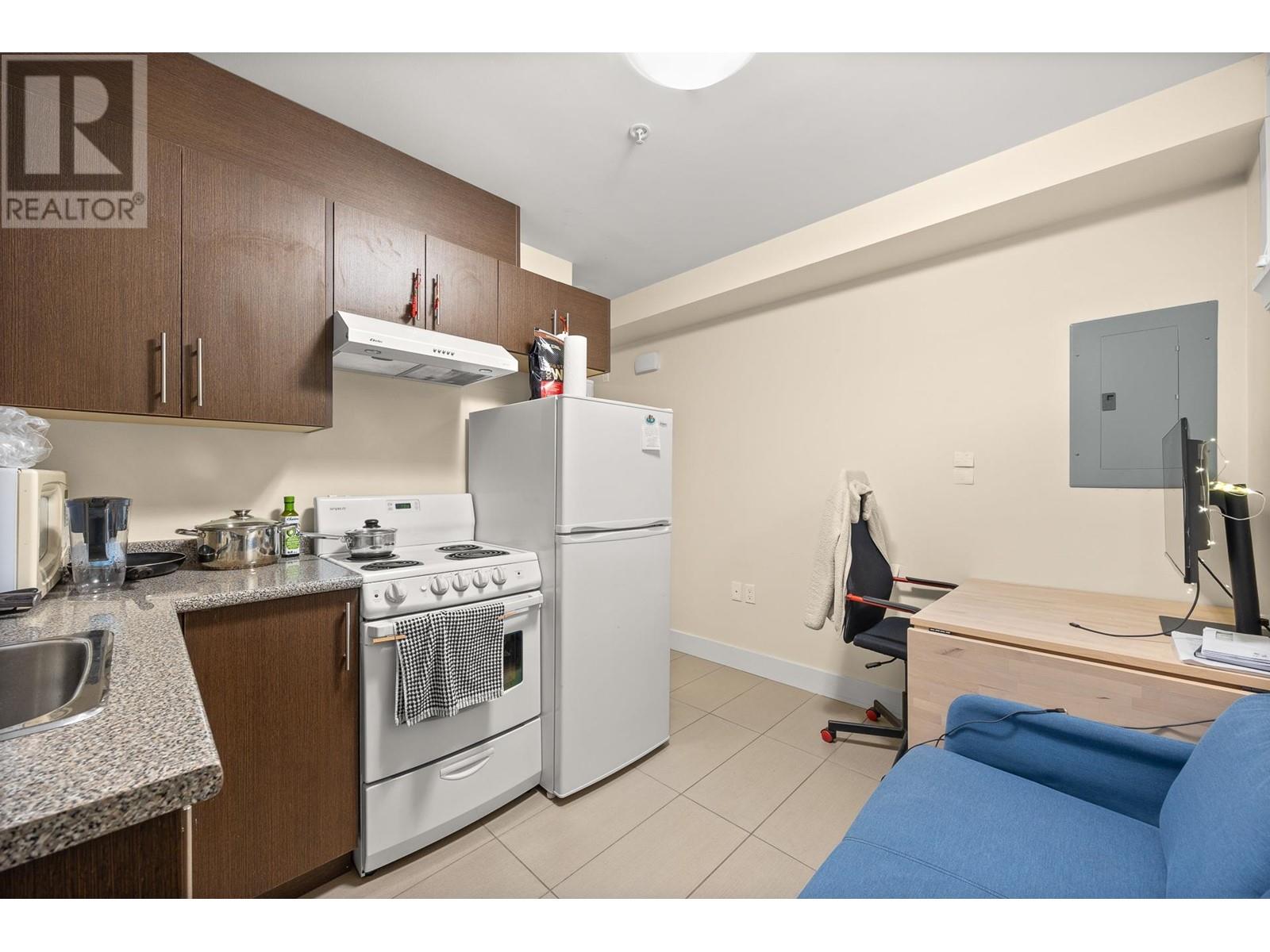 Listing Picture 36 of 37 : 273 E 58TH AVENUE, Vancouver / 溫哥華 - 魯藝地產 Yvonne Lu Group - MLS Medallion Club Member