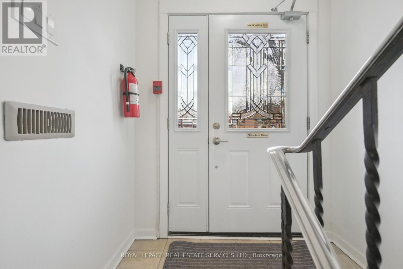 Property at 60 MURRIE STREET image 3