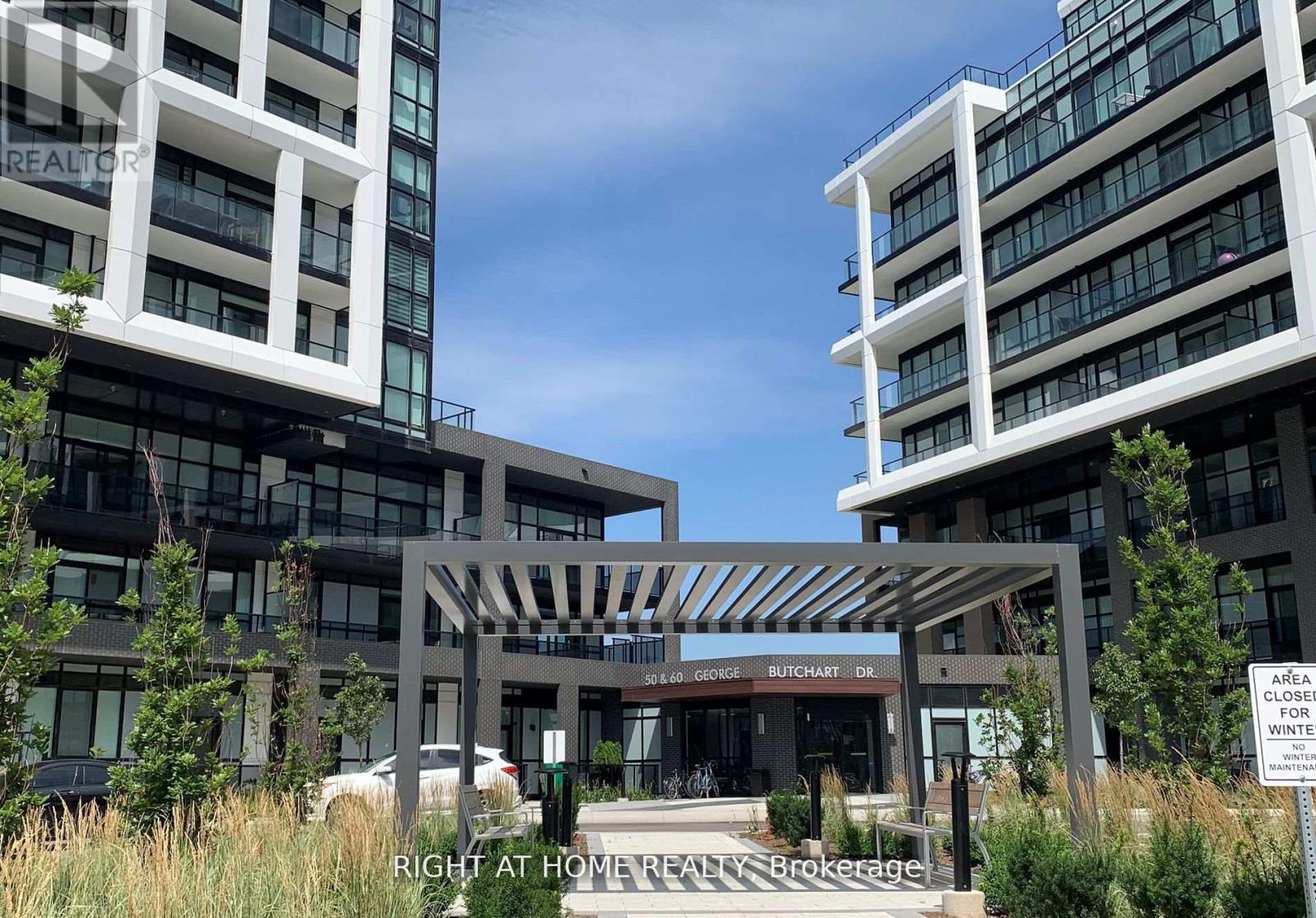 Property at 509 - 60 GEORGE BUTCHART DRIVE image 2