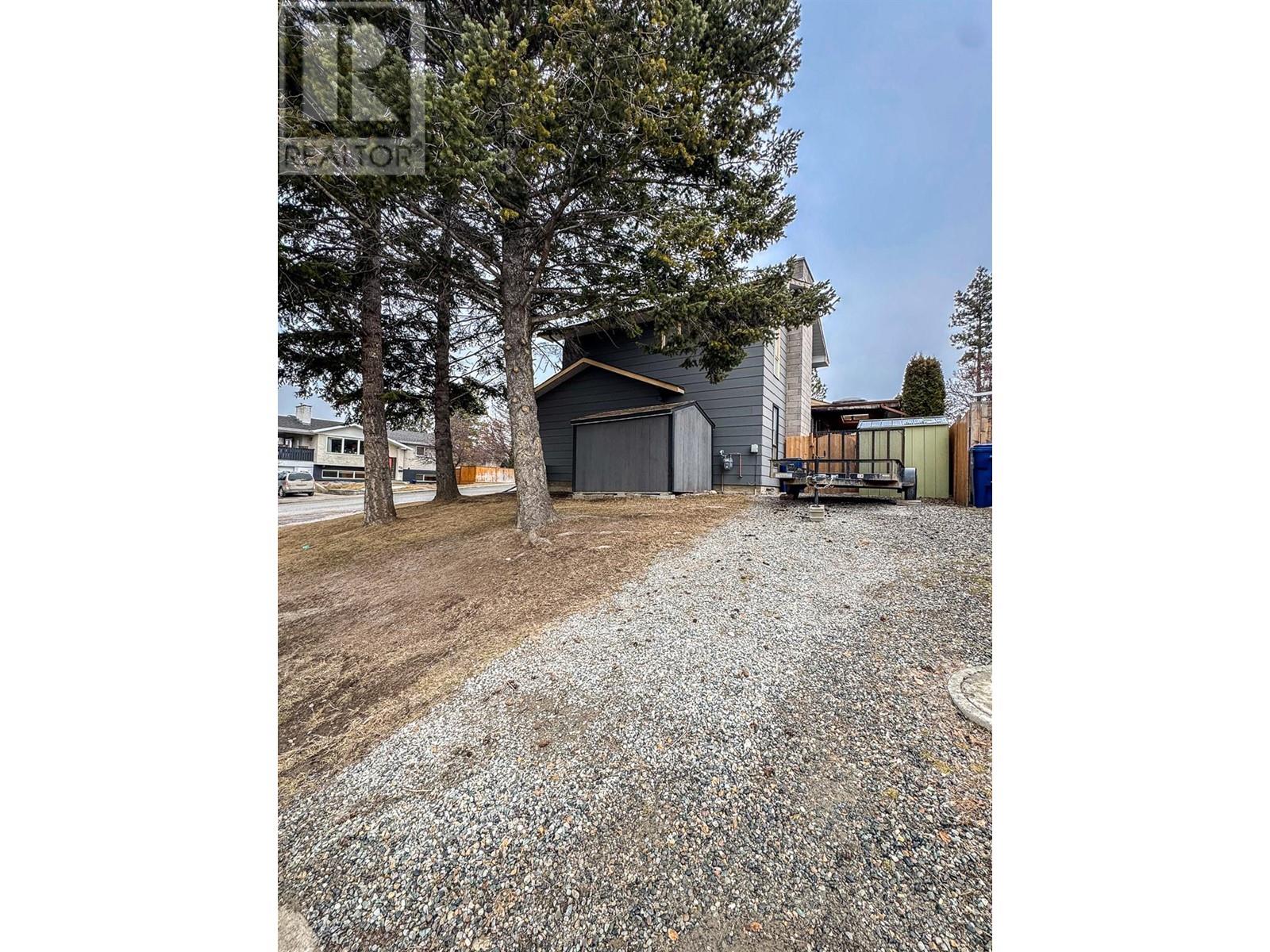 400 26a Avenue S, Cranbrook, British Columbia  V1C 4V7 - Photo 33 - 10337433