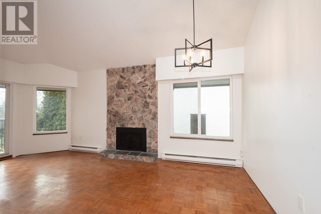 Listing Picture 13 of 40 : 302 2355 TRINITY STREET, Vancouver / 溫哥華 - 魯藝地產 Yvonne Lu Group - MLS Medallion Club Member